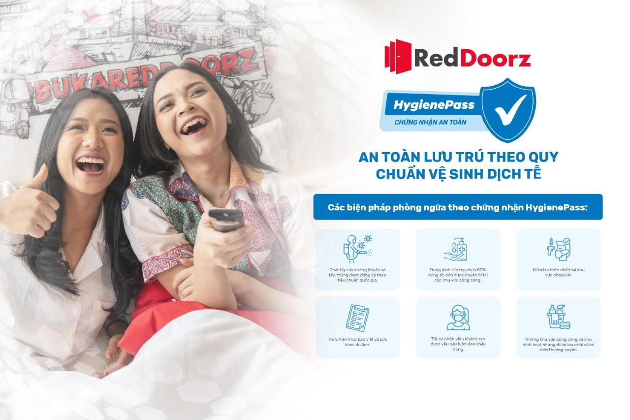 RedDoorz near Big C Thang Long Hanoi Exterior foto