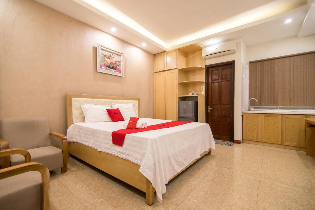 RedDoorz near Big C Thang Long Hanoi Exterior foto