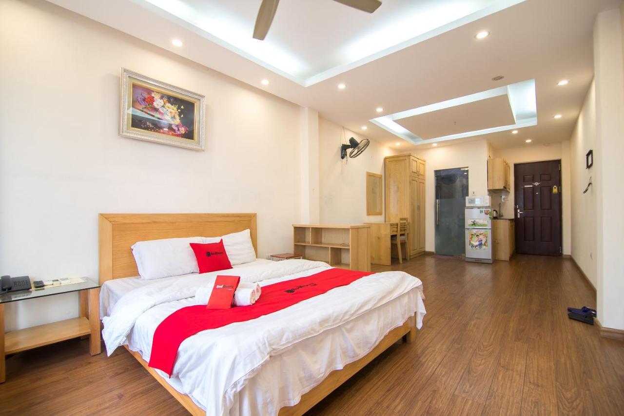 RedDoorz near Big C Thang Long Hanoi Exterior foto